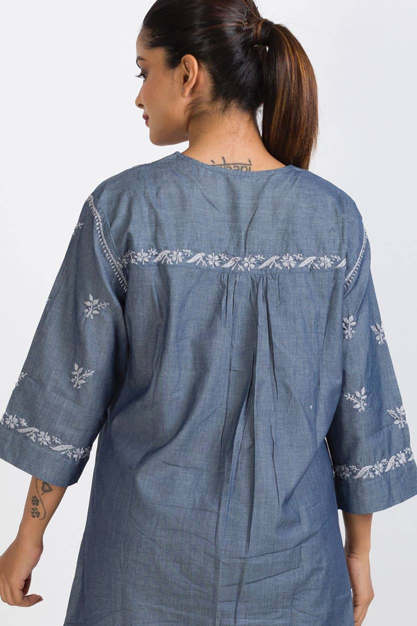 Tarika Silver Chambray Tunic: S/M