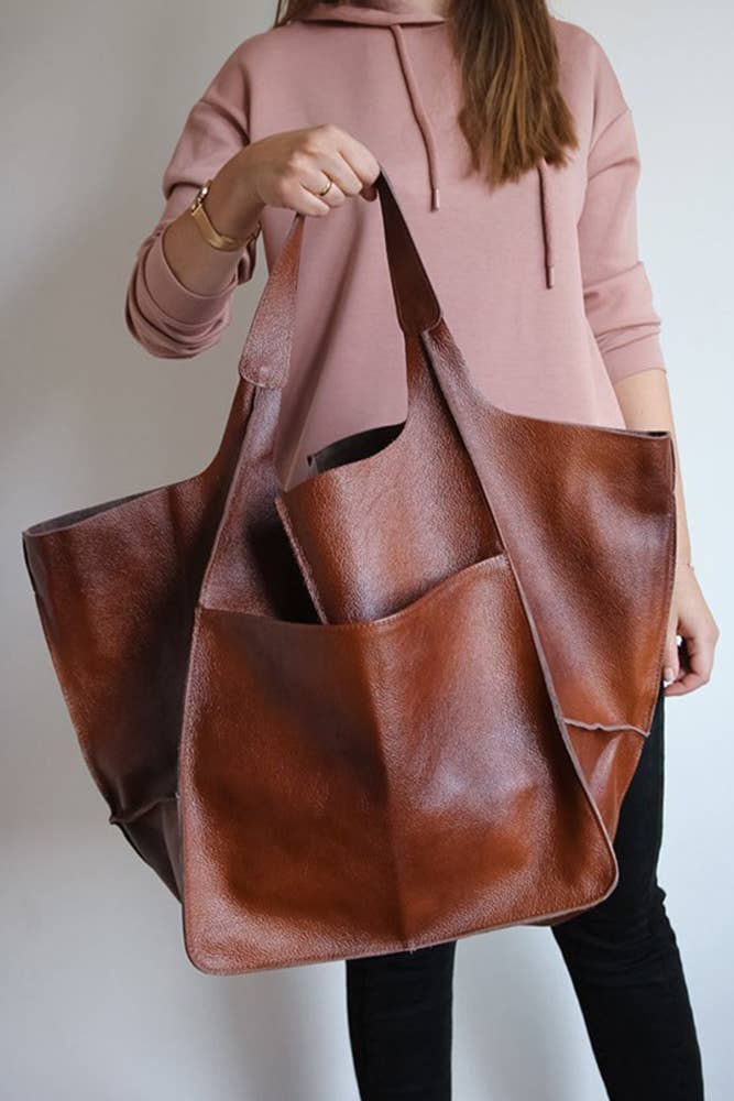 Large Capacity Tote Bag: Brown vegan leather