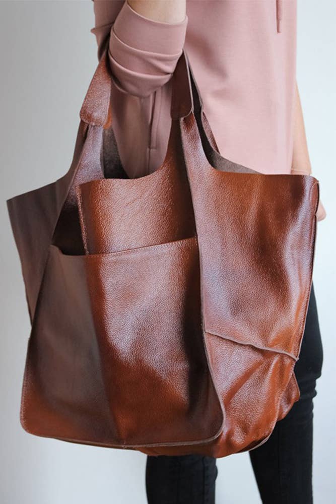 Large Capacity Tote Bag: Brown vegan leather