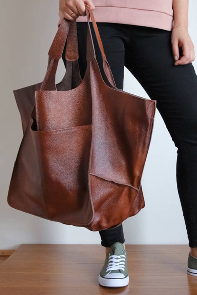 Large Capacity Tote Bag: Brown vegan leather
