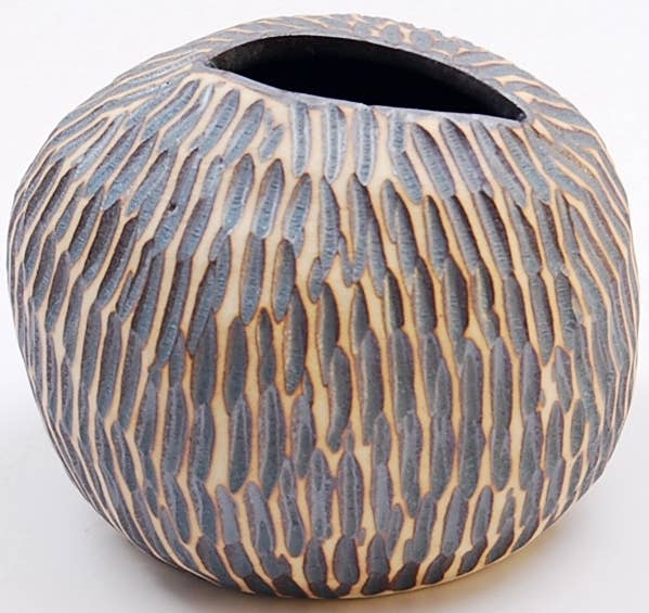 Pebble Ceramic